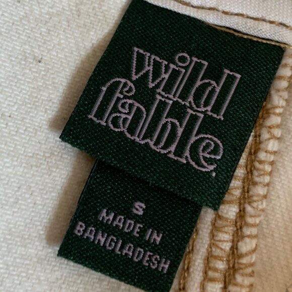 🐱 5 for $10.  WILD FABLE OFF WHITE/ECRU DENIM HALTER TOP NWT - Picture 7 of 9